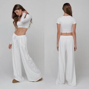 Resa Chase Pant Second Skin in White Wide Leg Womens Pants Size XS / S